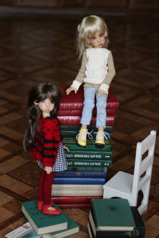 Куклы Кае Вигс и любовь к чтению