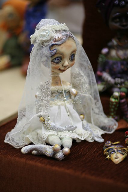 Лучше поздно, чем никогда! ХI Международный салон кукол. 1 октября 2015г