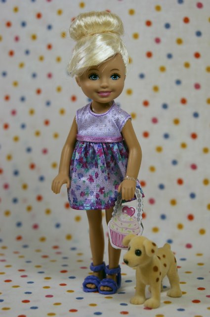 Сравнительный обзор Челси от Mattel и её китайского аналога