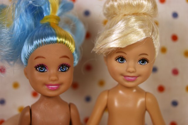 Сравнительный обзор Челси от Mattel и её китайского аналога