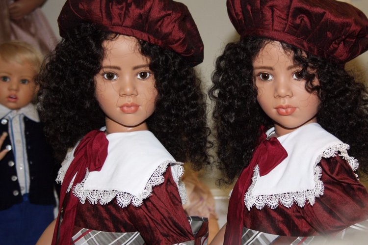 Августовская встреча в клубе коллекционеров с фрау Hildegard Gunzel. Часть 4. О планах на следующий год и подписи кукол