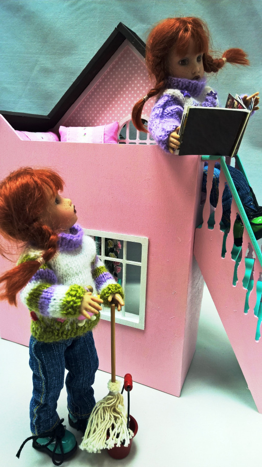 Так вы что, и конфеты за меня есть будете? или, Глаза боятся, а руки делают