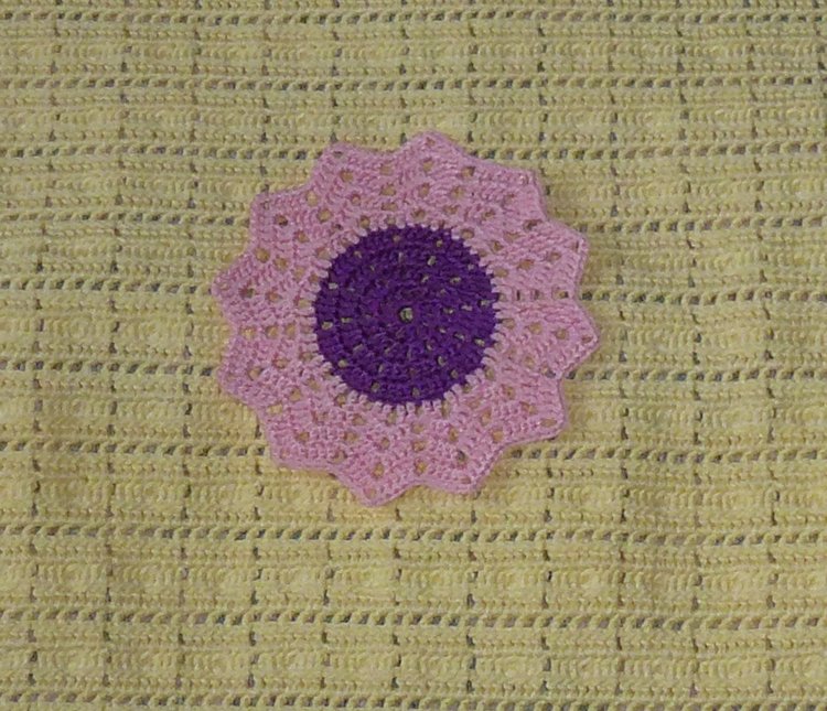 Абажуры из вязаных салфеток