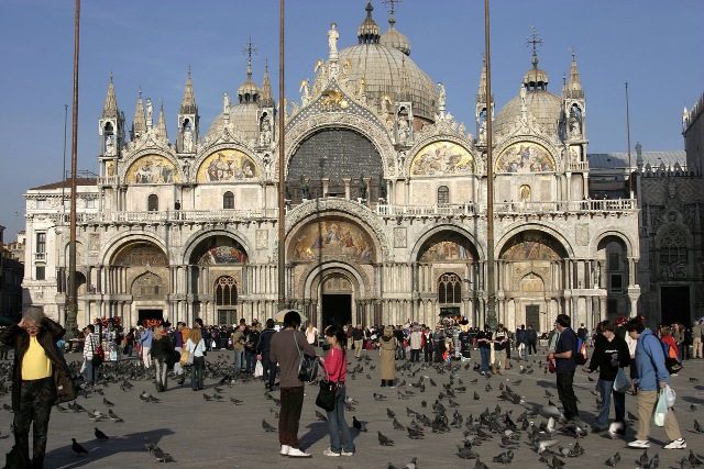 Приключения Минуш в Италии [Часть 2] Венеция -"Волшебный город на волнах, мечты высокой воплощенье"