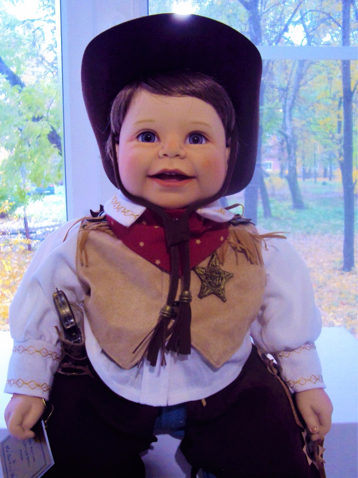 Осенняя фотосессия — Куклы Adora (Адора): коллекционные виниловые