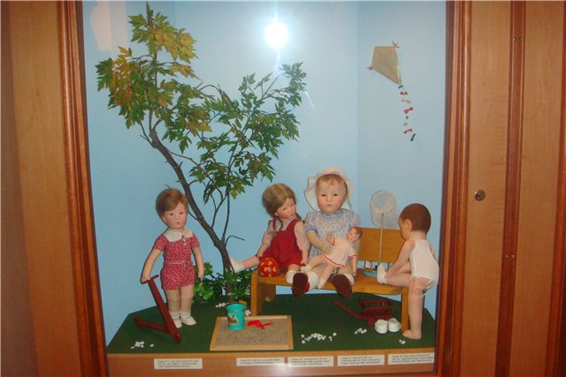 Музей кукол Kathe Kruse в Донауверте, Германия