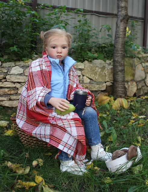 Весь день стоит как бы хрустальный, и лучезарны вечера... Куклы реборн Елены Ядриной