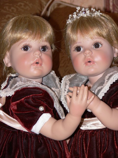 Сладкие палочки TWIX или сестренки куколки ARTISTA