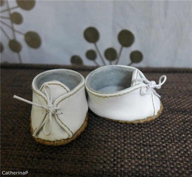 "По острым иглам яркого огня"