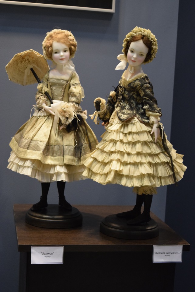 VII Московская международная выставка "Искусство Куклы". Портреты кукольной души или незримый диалог. Часть 2