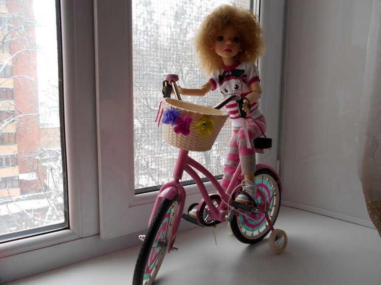 Велосипед в подарок — Куклы Kaye Wiggs (Кайе Виггс): авторские BJD (БЖД)
