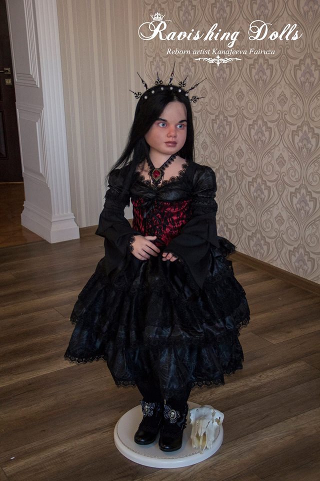 Готичная Габриэль. Gothic girl Mahafsoun