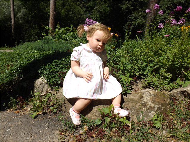 Летняя прогулка Танечки. Кукла реборн