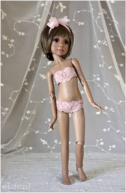 Новая девочка RUBY in milk chocolate skin tone от Liz Frost