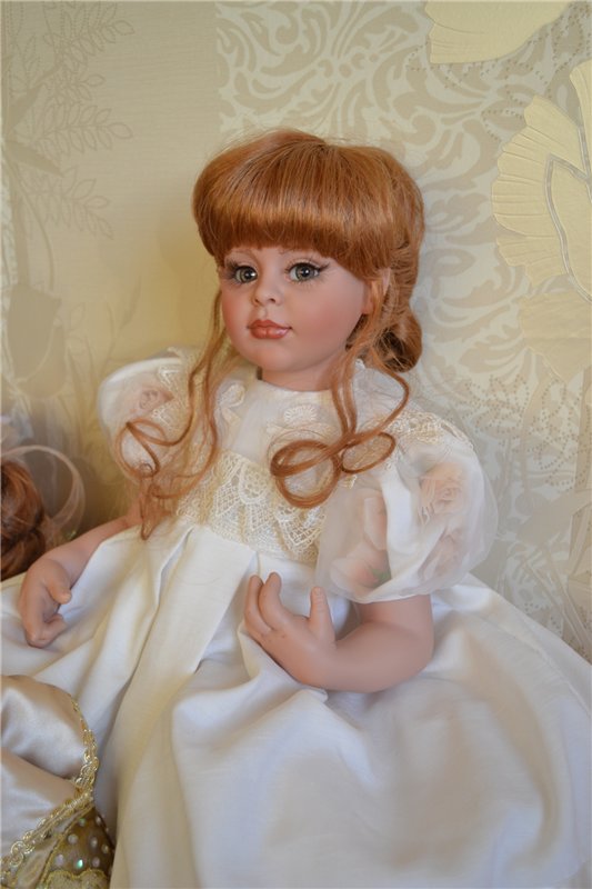 Мои Оля и Яло Fayzah Spanos... Одинаковые, но такие разные