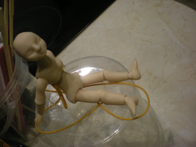 Очередная "моя первая шарнирная кукла"