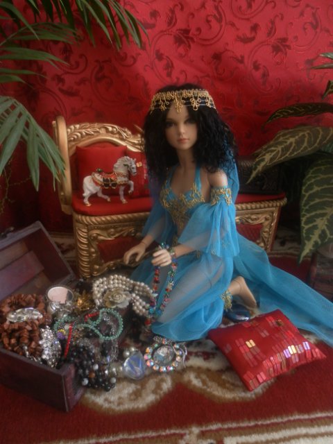 Новый наряд Джаянтти | Бэйбики Новый наряд Джаянтти — Куклы Iplehouse (Иплхаус): BJD (БЖД)