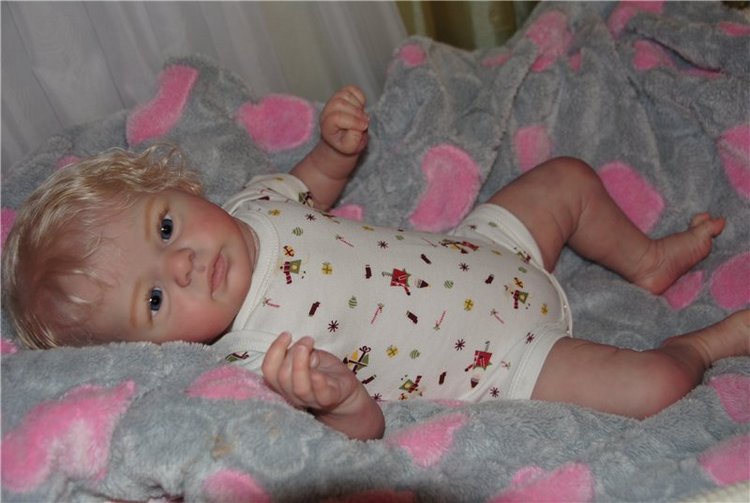 Белокурый котенок реборн Владочка