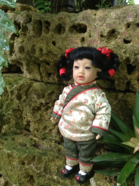 Прогулка по парку с этническими куколками Adora, Tonner, Oldenburg, Creedy