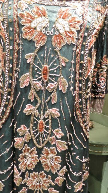 Как за неприметным фасадом может скрыватся просто удивительный Клондайк!!! Или "Это я удачно зашел!!!!!"