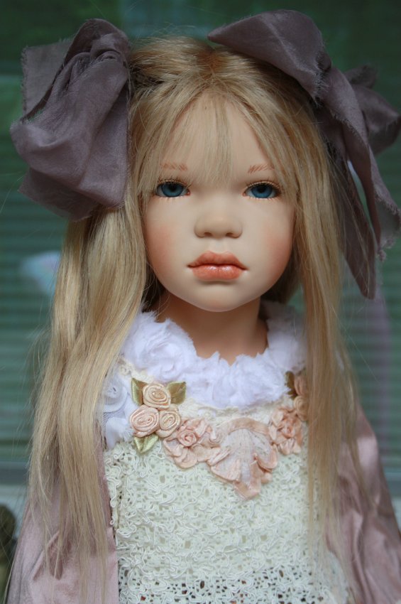 Марусина прогулка по саду. Коллекционная кукла от Zofia & Henry Zawieruszynski