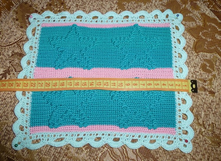 Красивые пледы-одеяльца ручной работы для кукол (фото 7)