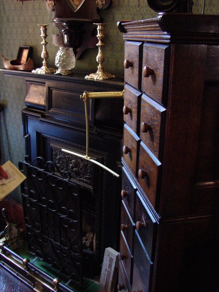 Как Машка-Шерлок Холмс в музее Шерлока Холмса побывала