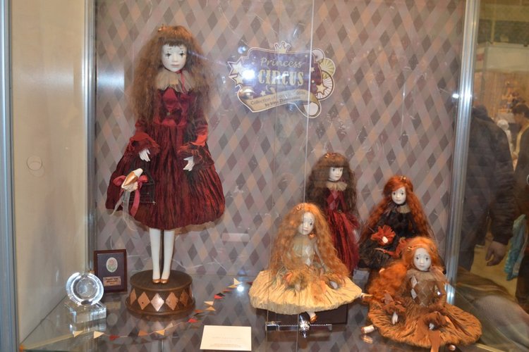 Модна лялька. Осень 2017 — Выставки кукол и мишек Тедди: фоторепортажи