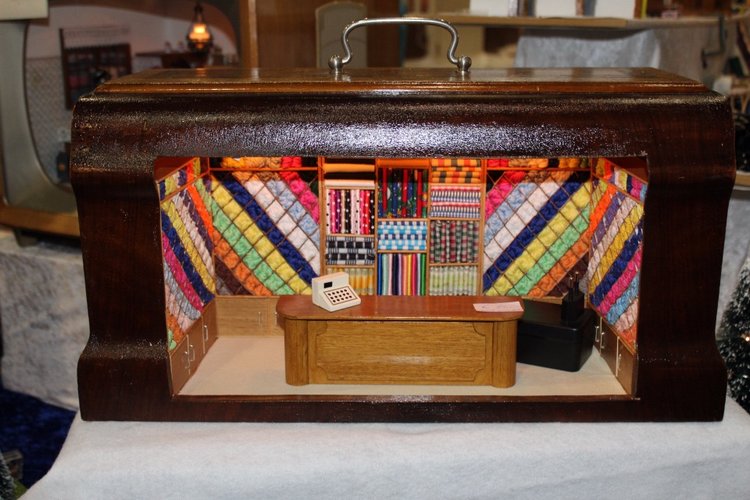 Все на выставку! Кукольные домики и миниатюра