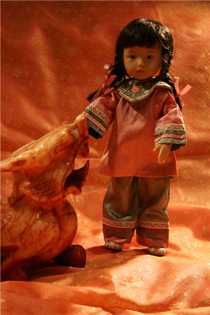 Легенда о Mei Ling, маленькой китайской девочке и ее храбром друге, драконе