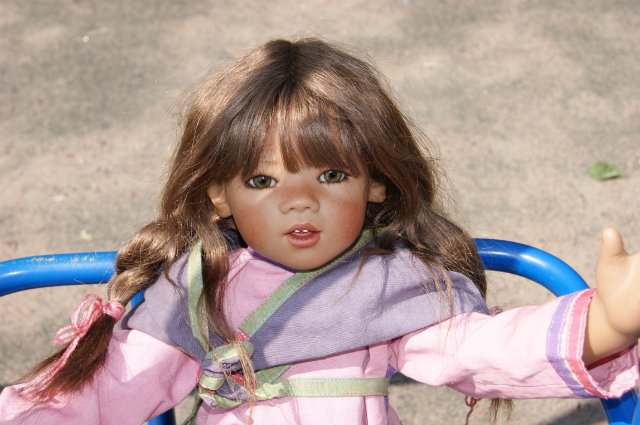 Теперь уже русские красавицы Tscharle и Munira от Аннет Химстедт