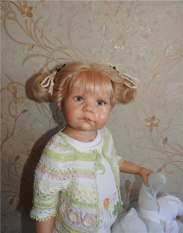 Трио в кардиганах. Куклы Hildegard Gunzel