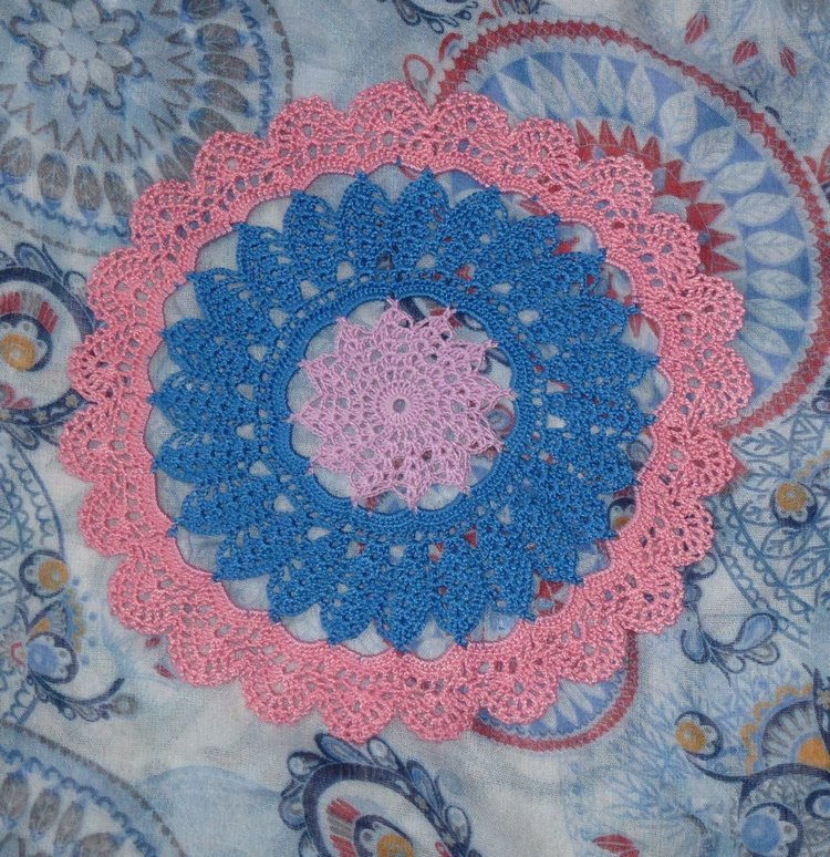 Мои новые работы - вязаные салфетки крючком (фото 6)