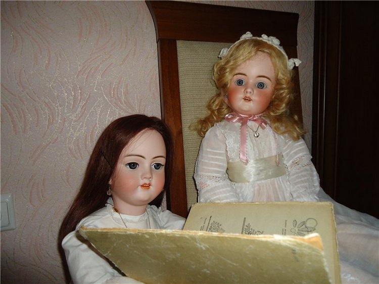 Первая встреча Велины и Верочки