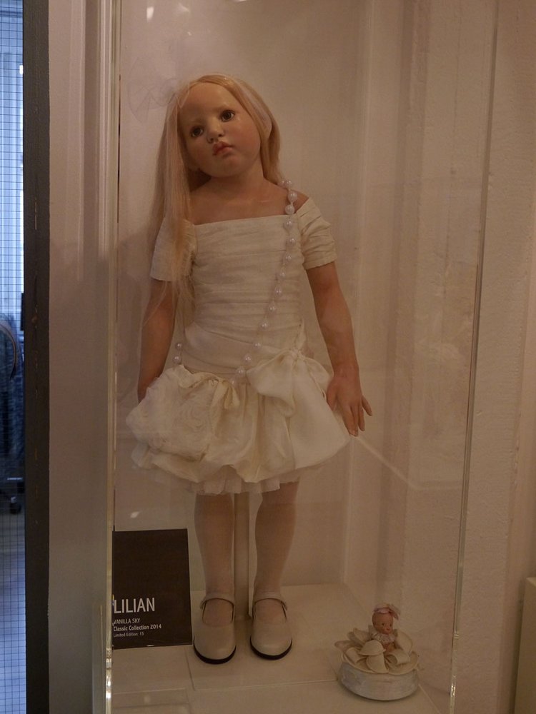 Гунзель открыла новый выставочный зал. Наслаждаемся