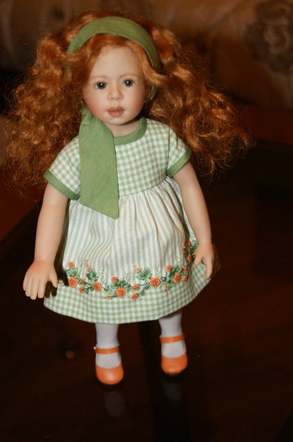 Petite Nadine by Heidi Pluszcok