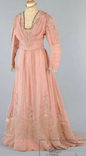 Для тех, кто в поиске или Каждый охотник желает знать. Викторианские и эдвардианские наряды