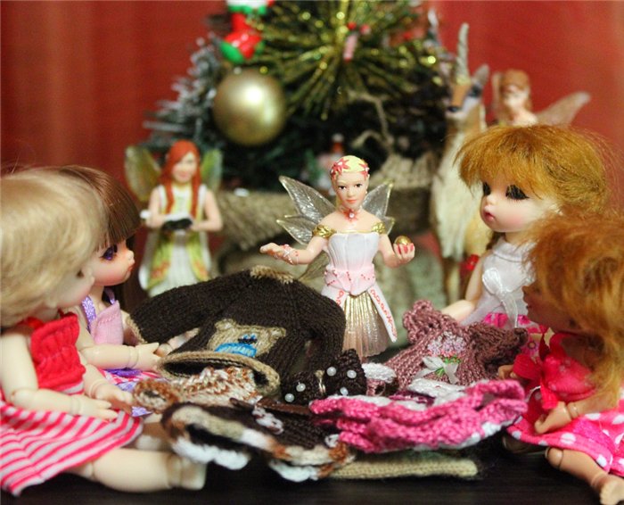 Новый Год к нам мчится! :)