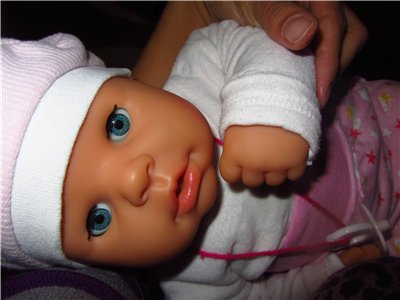 Мамочки играются,ведь вернуться в детство никогда не поздно. Игровые малыши Baby Annabell, Chu-Chu, Baby Born от Zapf