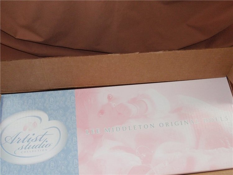 Подарок к рождеству. Коллекционная кукла Lee Middleton (фото 3)