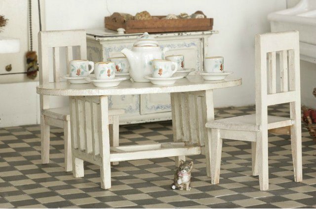 Старинный домик для дочки - самое начало XX века