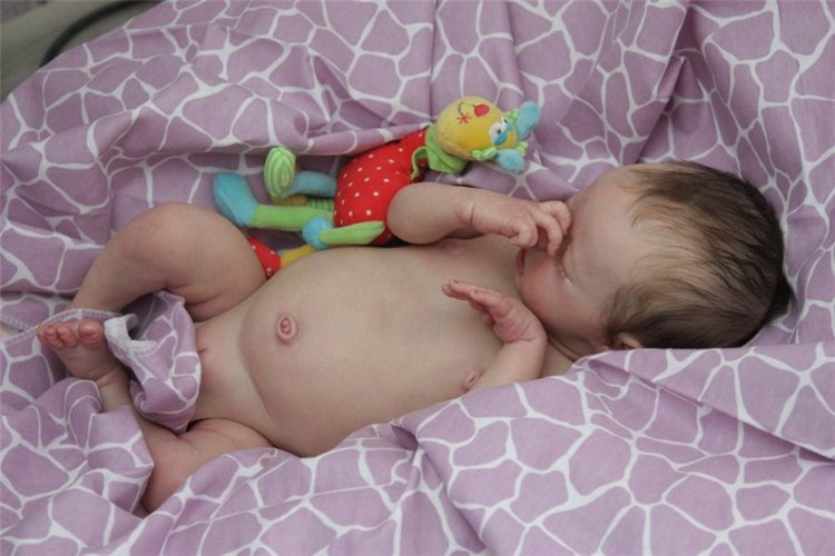 Удивительно реалистичная кукла реборн Елены Киприяновой. Молд Emma by Natalie Scholl