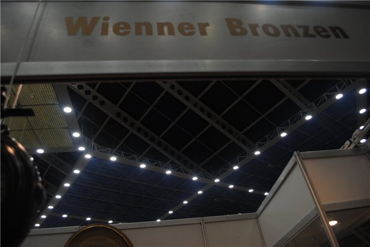 По Тишинке погуляли и «Блошинку» повидали… | Бэйбики По Тишинке погуляли и «Блошинку» повидали…