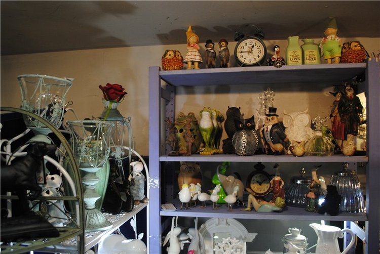 На Тишинку мы пошли – там сокровища нашли. Взгляд на «Блошиный рынок» со второго этажа | Бэйбики На Тишинку мы пошли – там сокровища нашли. Взгляд на «Блошиный рынок» со второго этажа