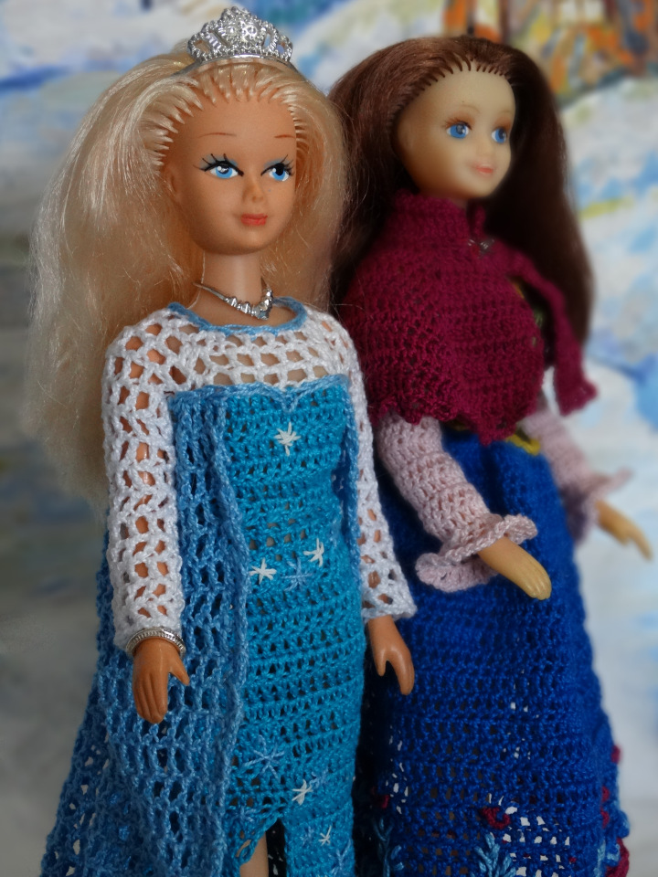 Совсем другие Анна и Эльза