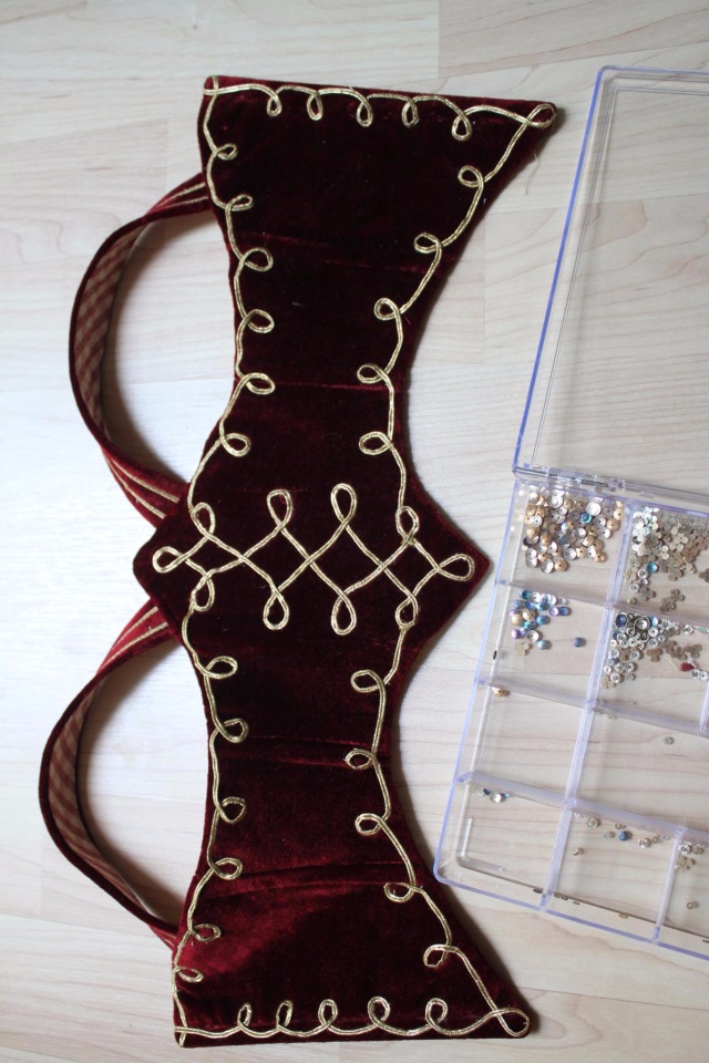 Процесс создания фарфоровых кукол - Джинн Гросс (Jeanne Gross). Часть восьмая - Национальный костюм