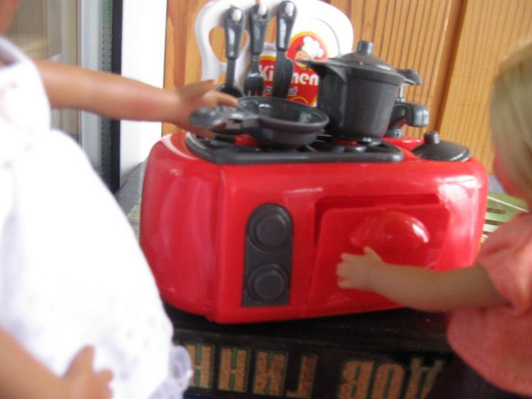 Бытовая техника для наших маленьких кукол-хозяюшек