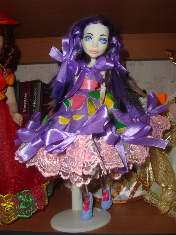 Мой первый ООАК Monster High или преображение Спектры в Фиалку