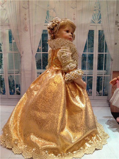 Новые образы старых кукол