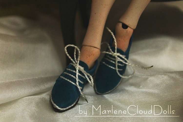 Новая девушка, авторская кукла Гая